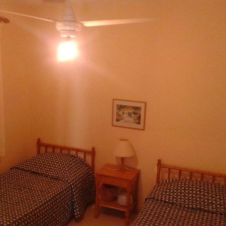 Pelekanos Apartments Писсури Экстерьер фото