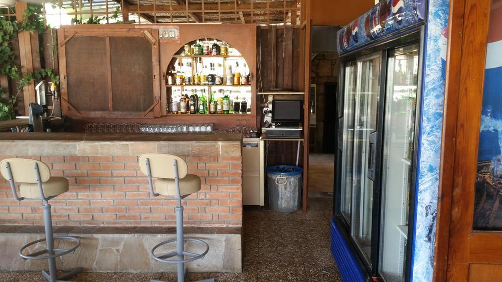 Pelekanos Apartments Писсури Номер фото